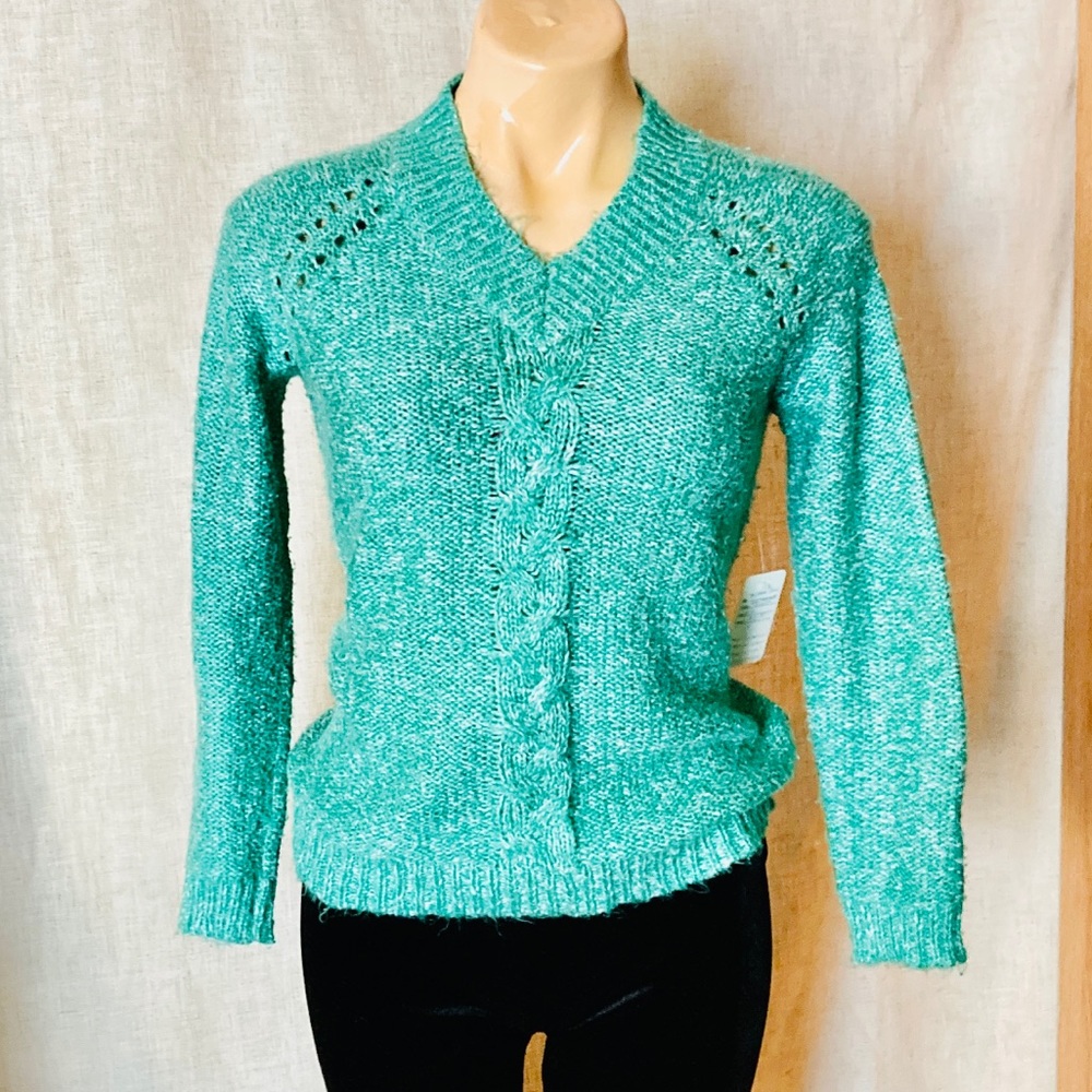 St. Johns Bay turquoise knitted sweater